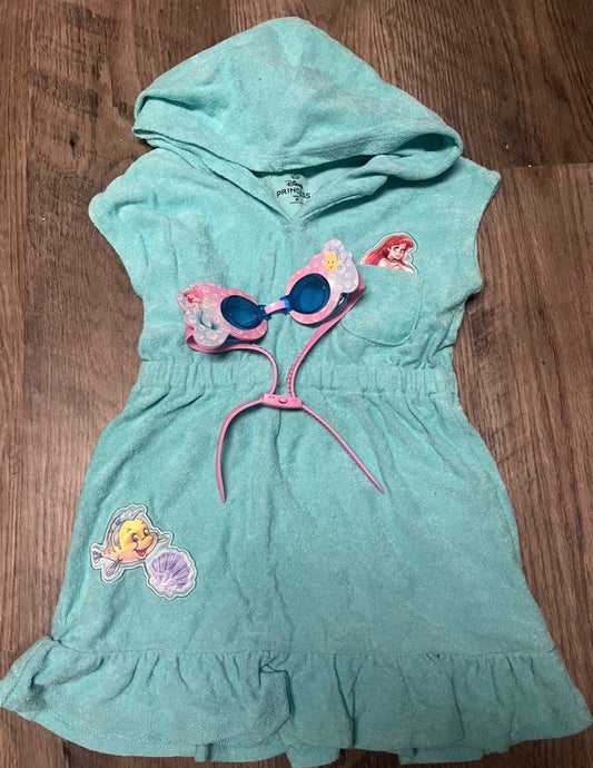 #138 5T Disney mermaid swim cover and goggles. Great condition