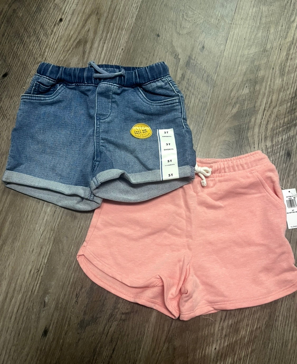 #138 New 5T girl pants bundle. Cat and Jack and Old navy