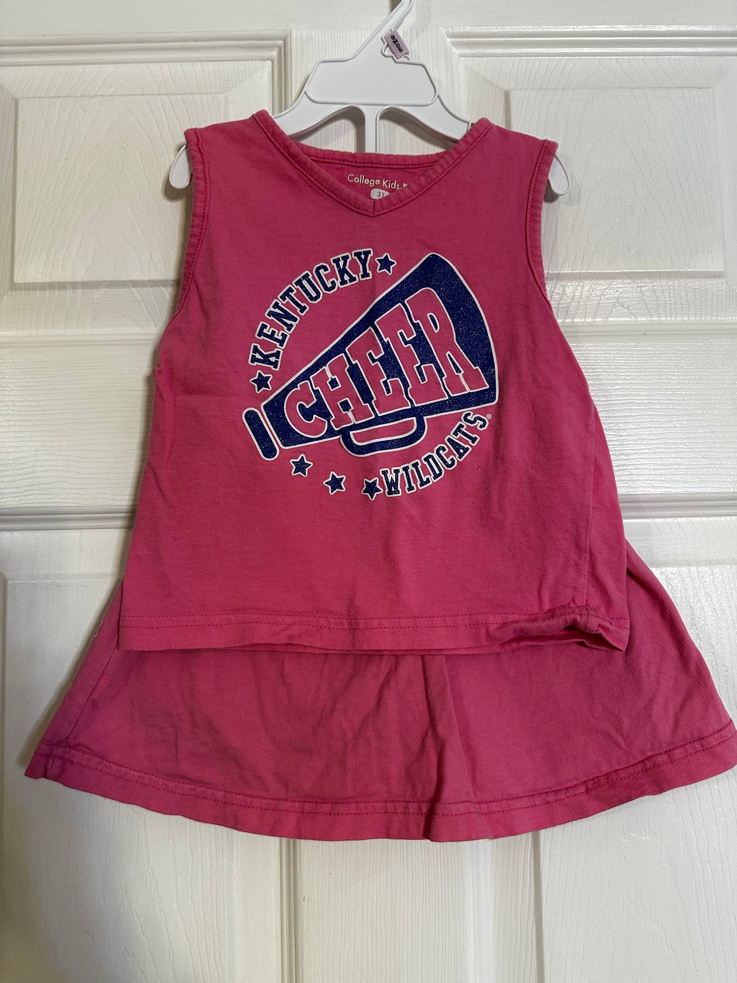 *REDUCED* 2T Girl's UK Cheer Outfit