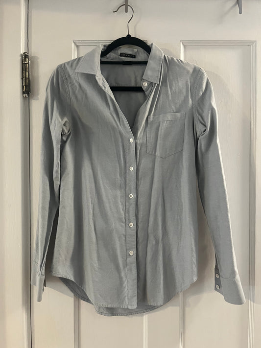#97- Theory Button down light blue shirt size small