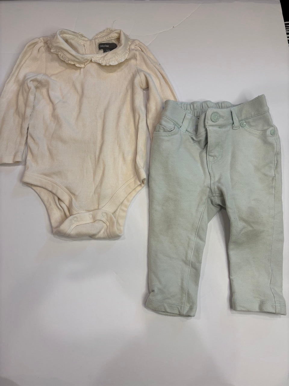 #86A 6-9mo baby gap outfit, cream collared top and light blue pants, so cute!