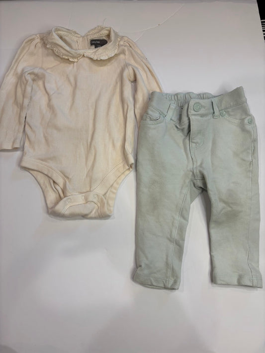 #86A 6-9mo baby gap outfit, cream collared top and light blue pants, so cute!