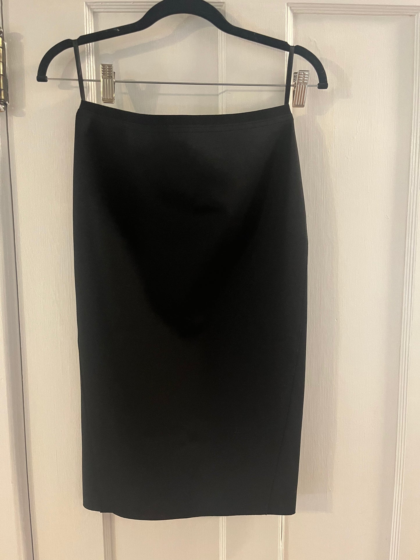 #97- T Tahari Black Pencil Skirt Size XS