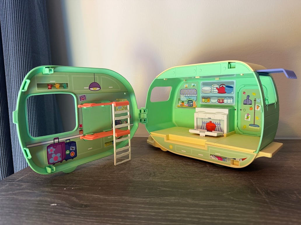 #9 Peppa Pig Peppa's Caravan Playset