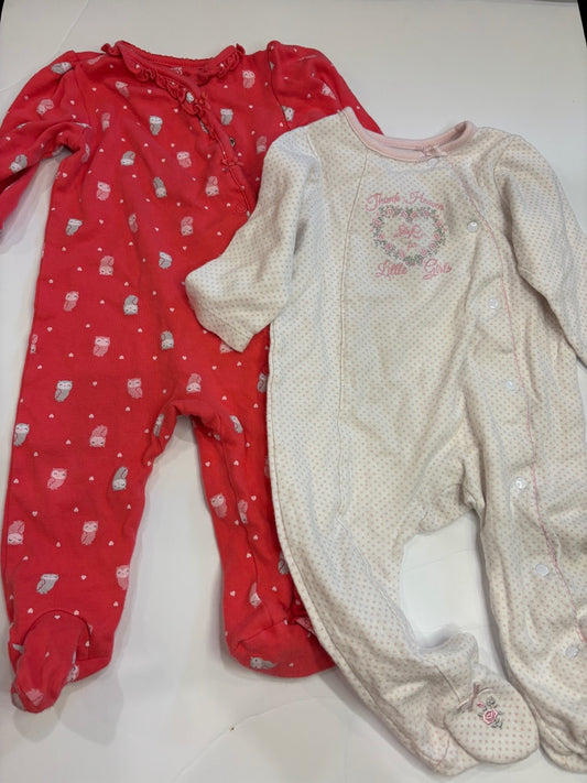 #86A 9mo girls pajamas, carters and little me