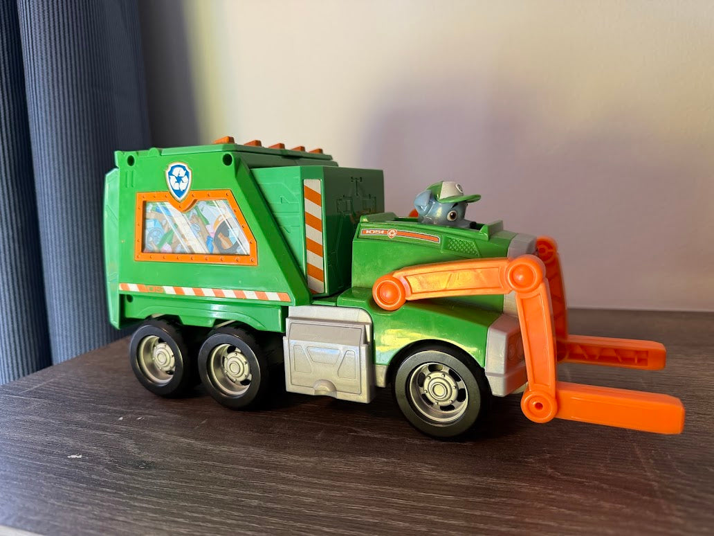 #9  PAW Patrol Rocky's Reuse It Deluxe Truck