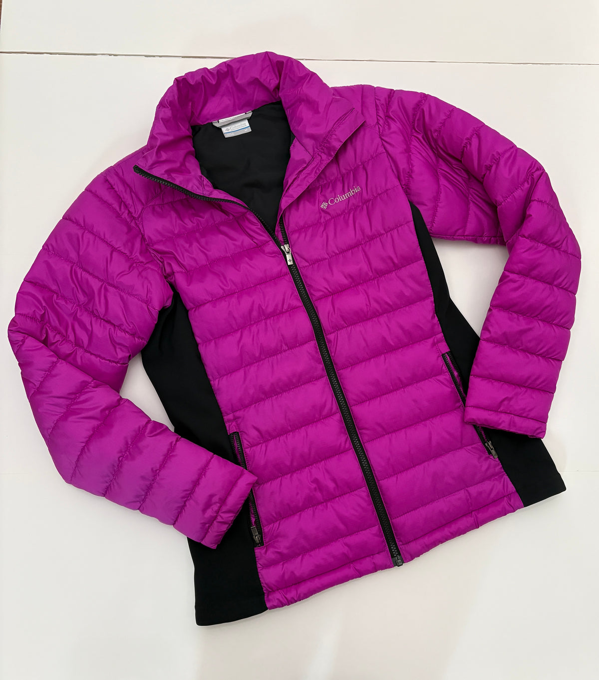 #121 women's medium Columbia hot pink lightweight puffer, EUC