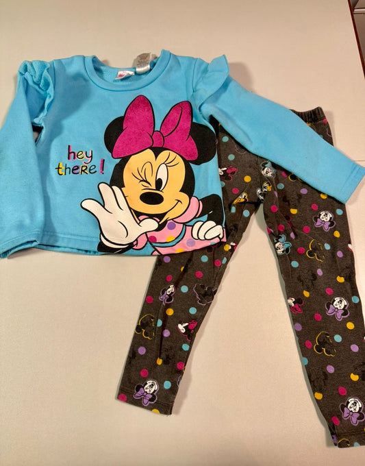 #155 Reduced! Minnie Mouse sweatshirt/legging set, size 4