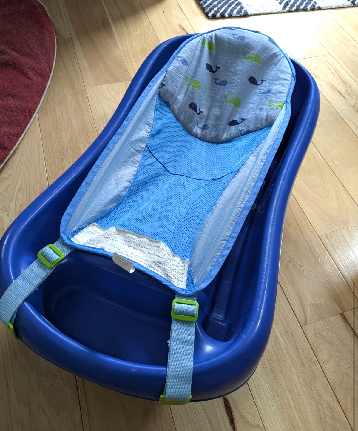 #103 Baby Bath with Infant Sling