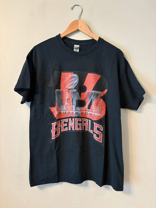 #133 **REDUCED** Large Bengals Super Bowl Shirt