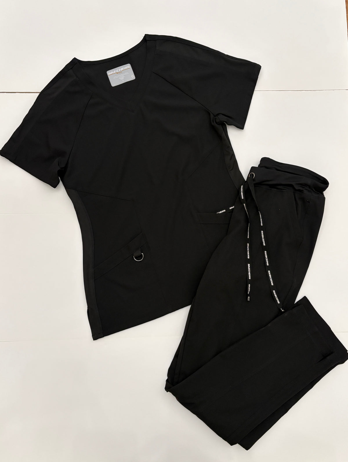 #121 women's small Sketcher's by Barco black scrubs set, NWOT