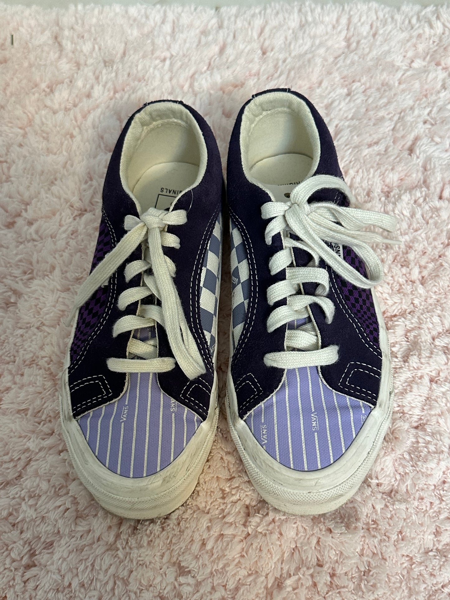 Women’s Vans Shoes Tennis Shoes Sz 6 Purple