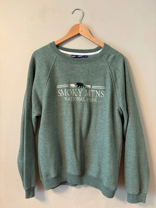 #133 **REDUCED** Women’s Medium Gatlinburg Sweater