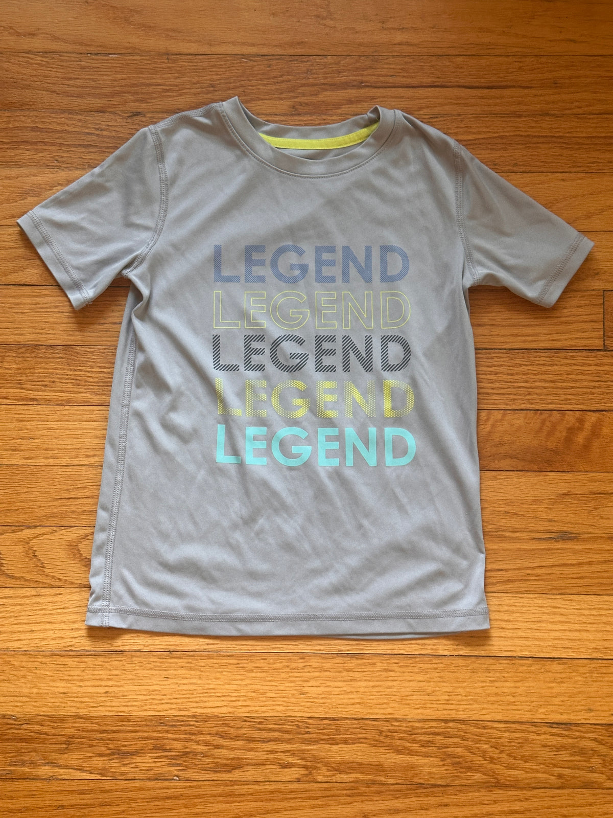 #163 All in Motion Drifit Legend Shirt - size S (6/7) - EUC