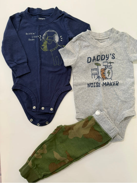 #50 • Boys • Carter’s • 9 Months • EUC (maybe NWOT)