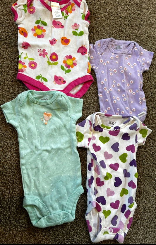 #25  Newborn onesies 4 pack Reduced!