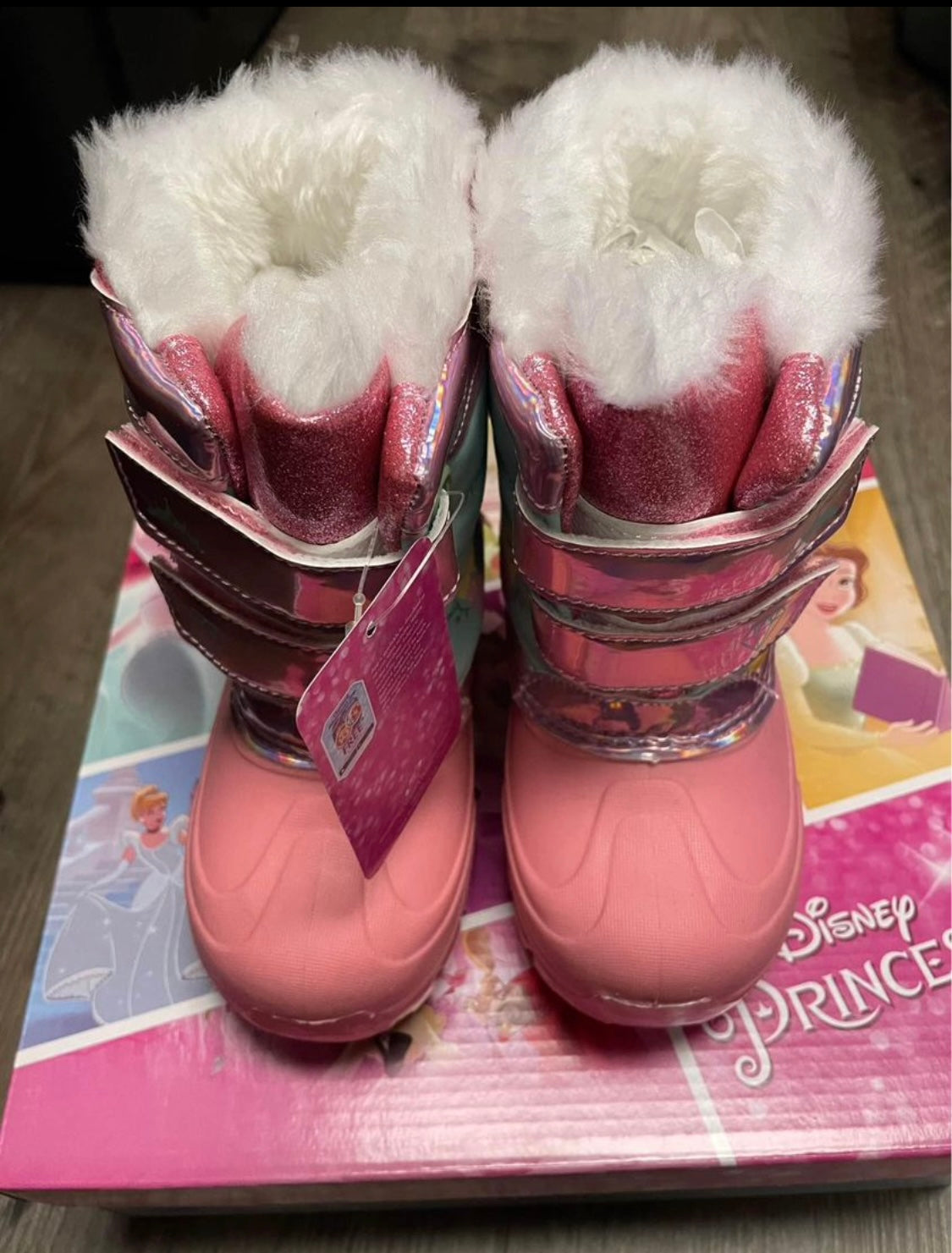 #13 New Toddler size 9 Disney Jr princesses light up snow winter boots.