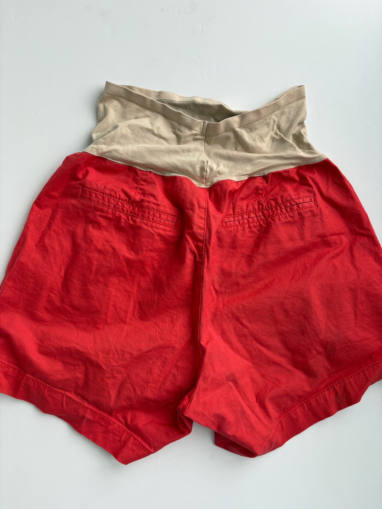 Seller #105 - Maternity Size 4 Coral/Bright Orange Old Navy Shorts GUC