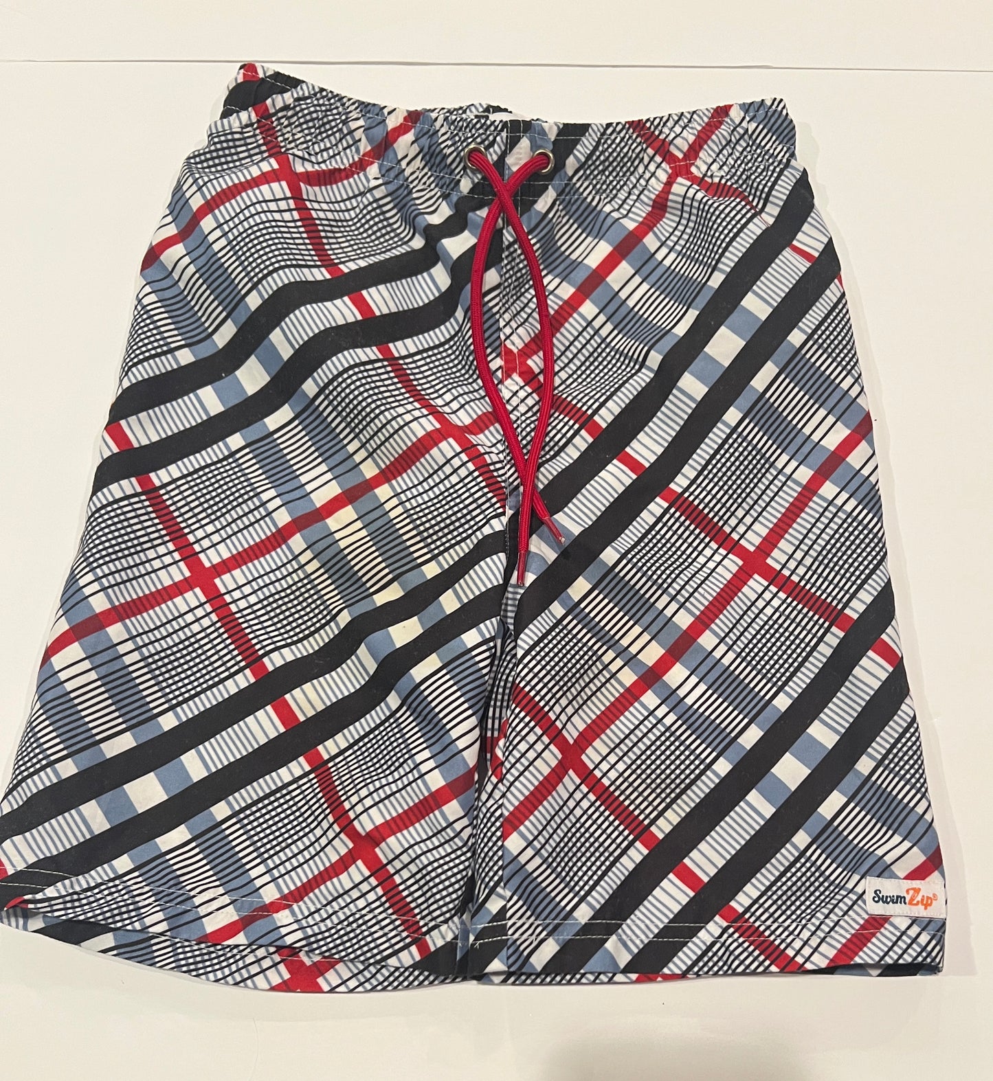 #141 Boys 6 SwimZip Rashguard Set