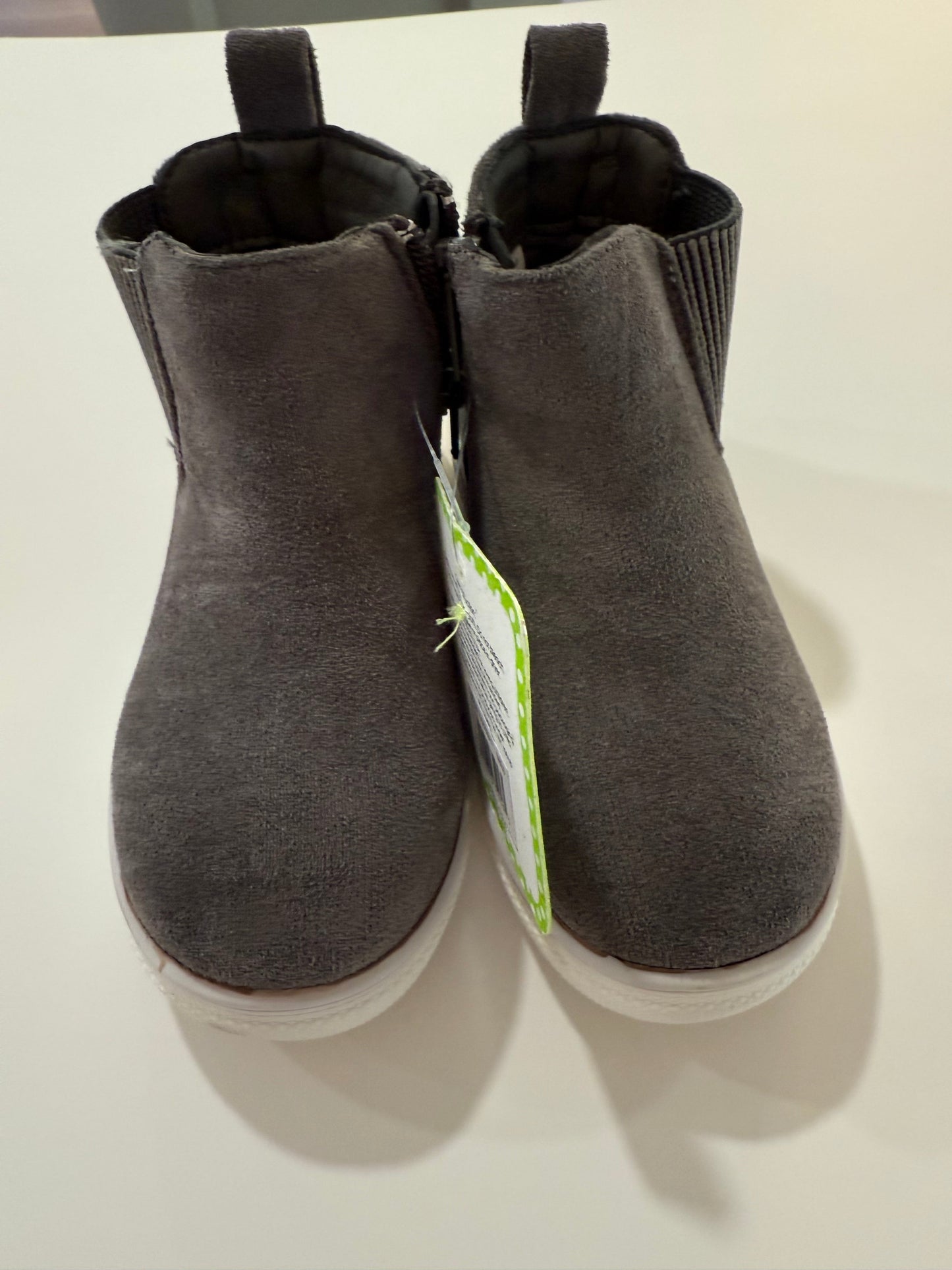 #50 • Boys • First Steps • 8 •  NWT