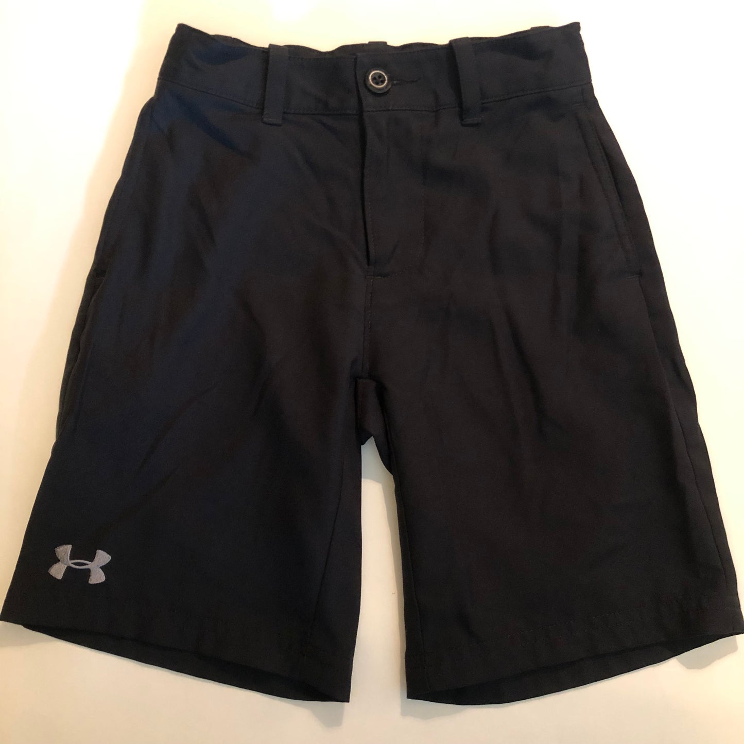 *Reduced* XS Under Armour Golf Shorts- Boy Black, extra small