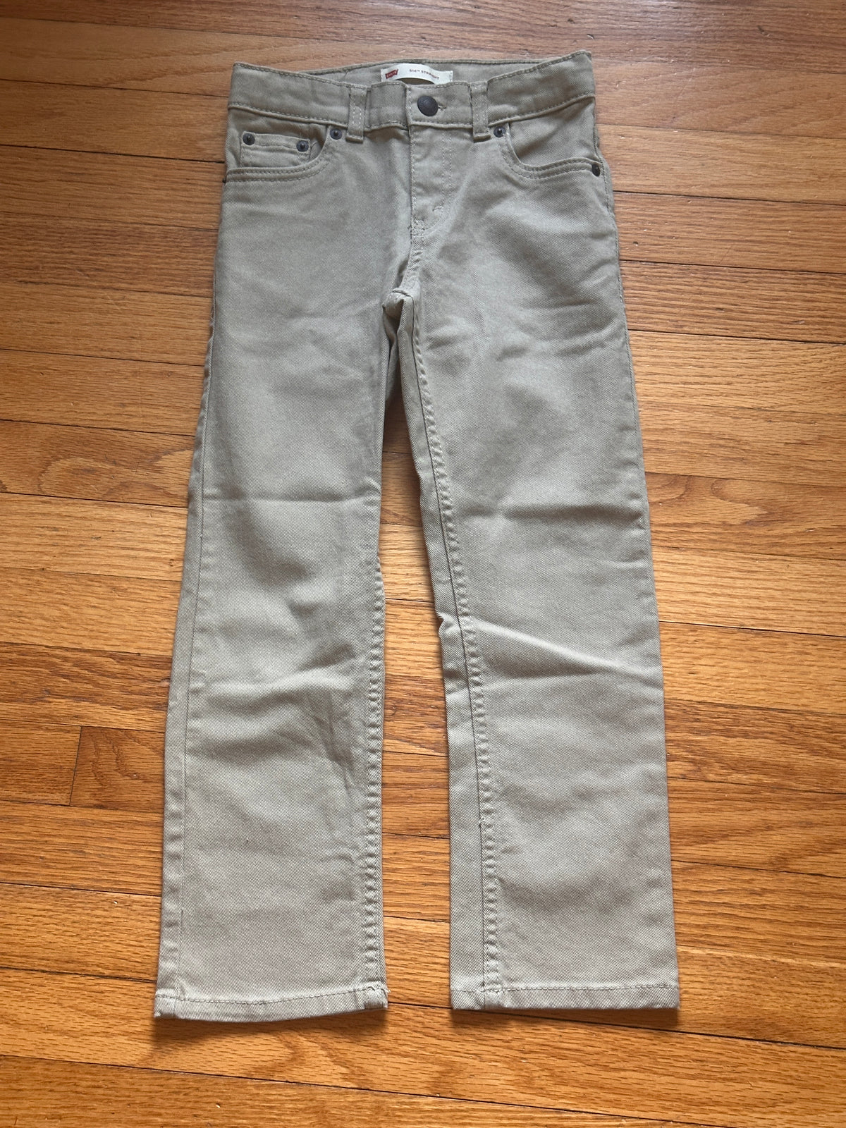 #163 Levi 514 Straight Khakis - size 7 - EUC
