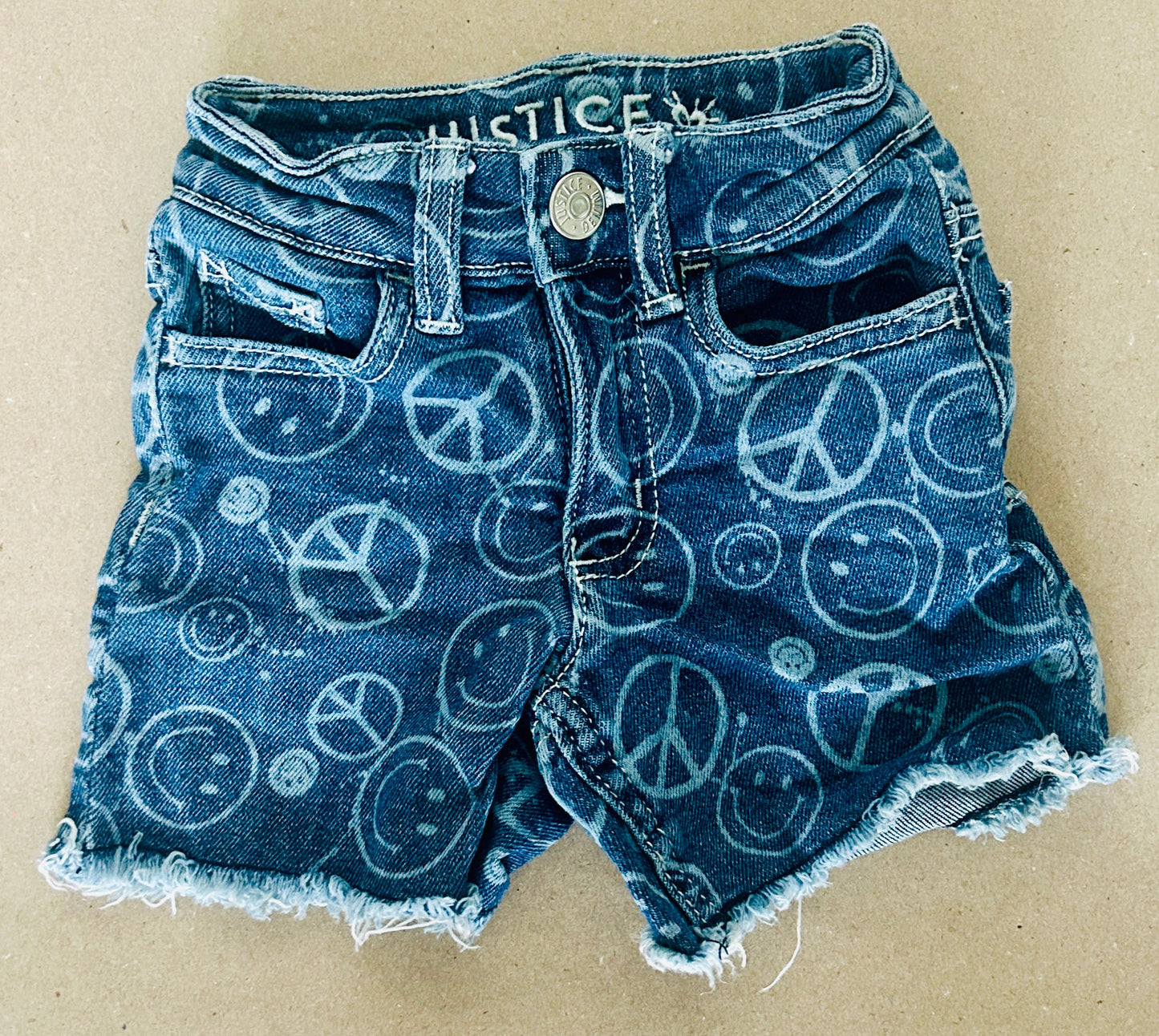 #15 Justice 7Y Smiley Face/Peace Sign Jean Shorts