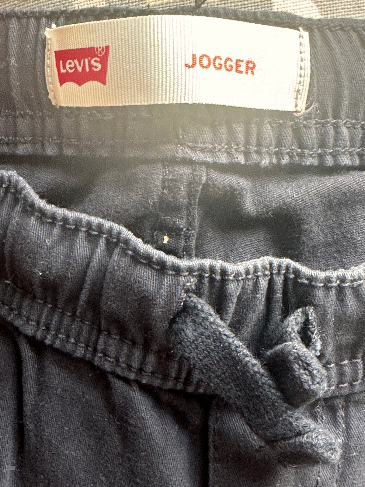 #163 Levi's Black Joggers - size S (8/10) - EUC