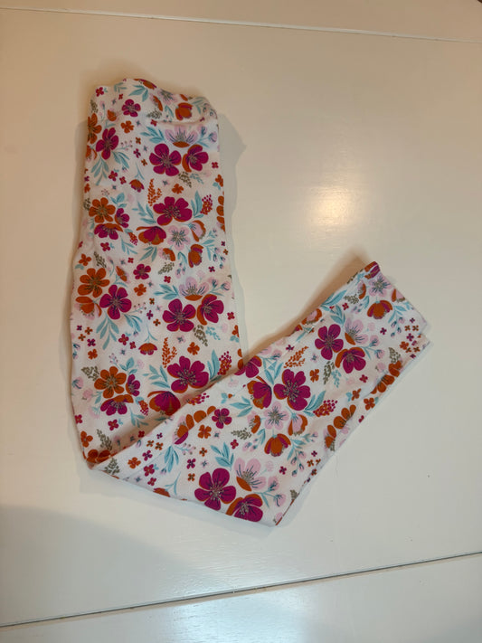 136 EUC size 7/8 leggings Isaac Mizrahi - like new