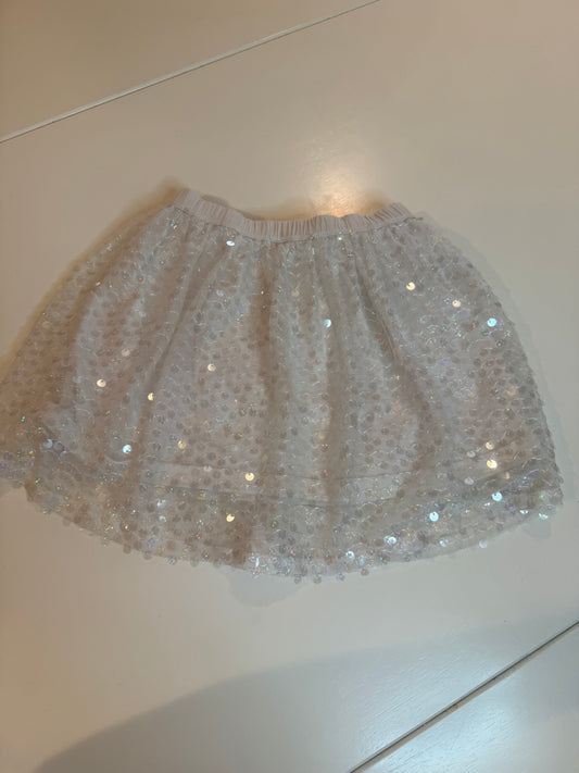 136 osh Kosh sequin skirt size 5