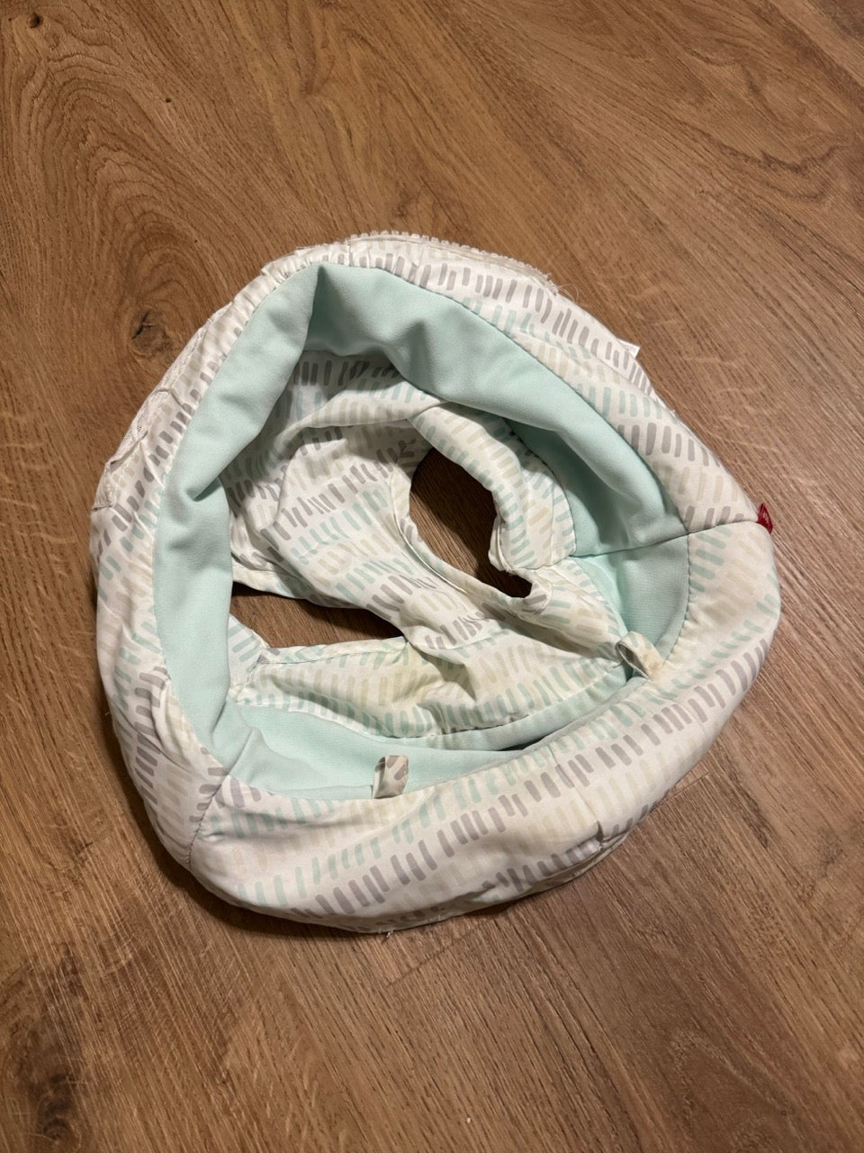 Seller #114 Skip Hop baby activity center silver lining cloud