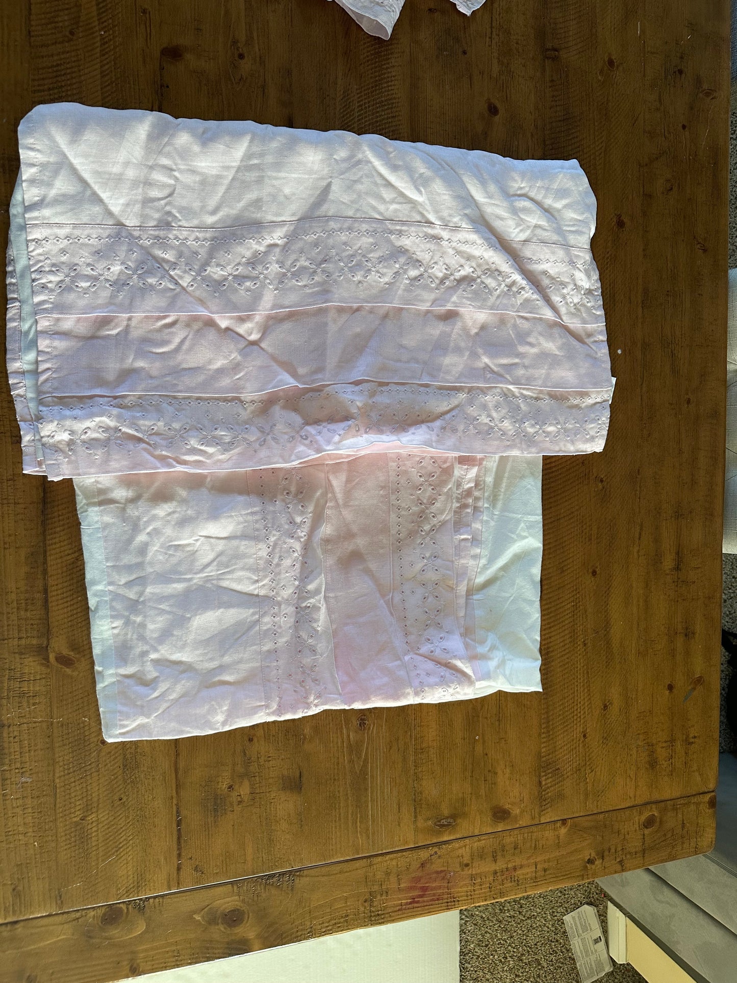 #88 pottery barn baby crib quilt and ruffle crib skirt in baby pink NWT