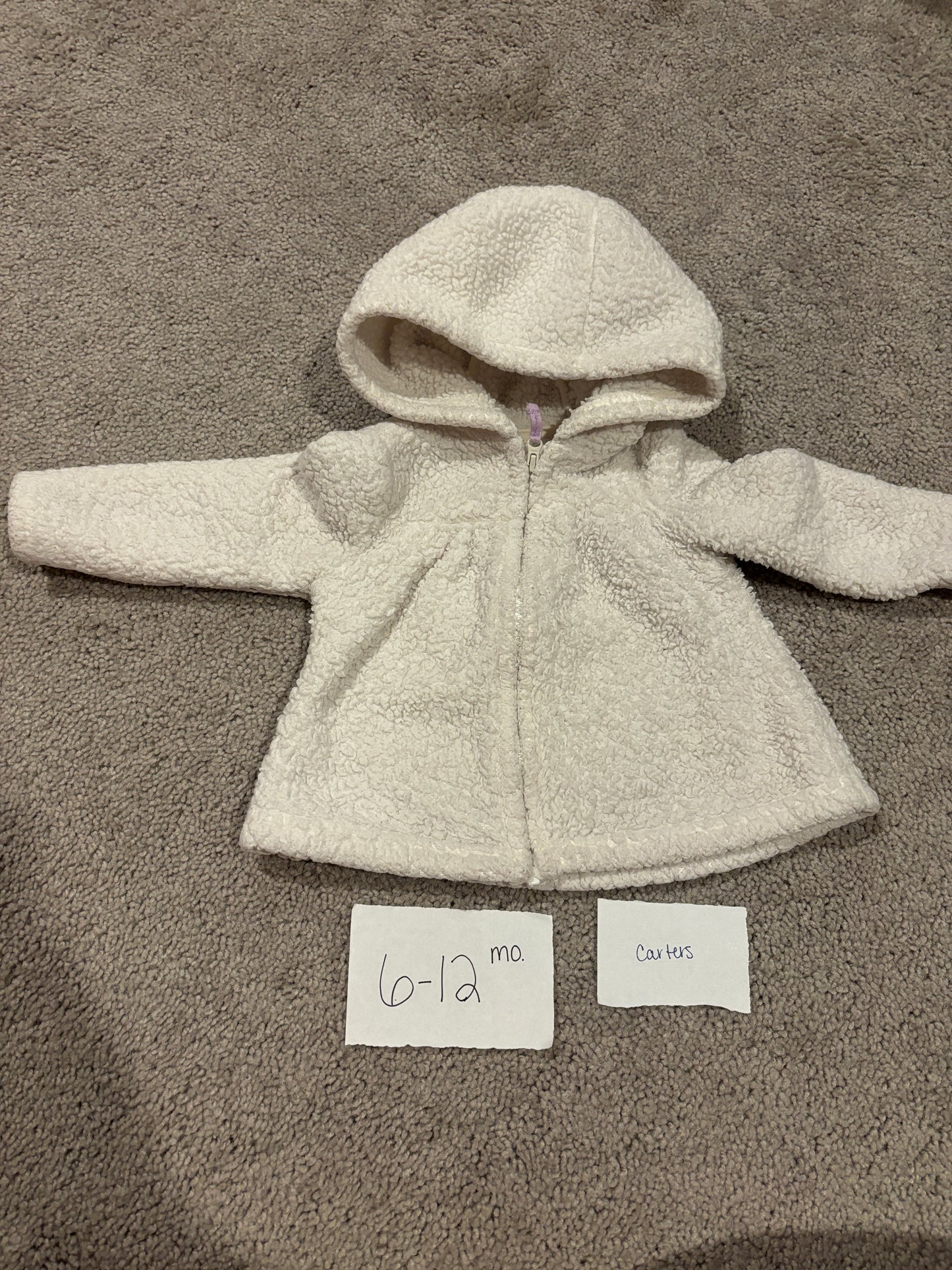 #138 - 6-12 Mo - VGUC Carters - White Fuzzy Zip Up Jacket - PU 45236