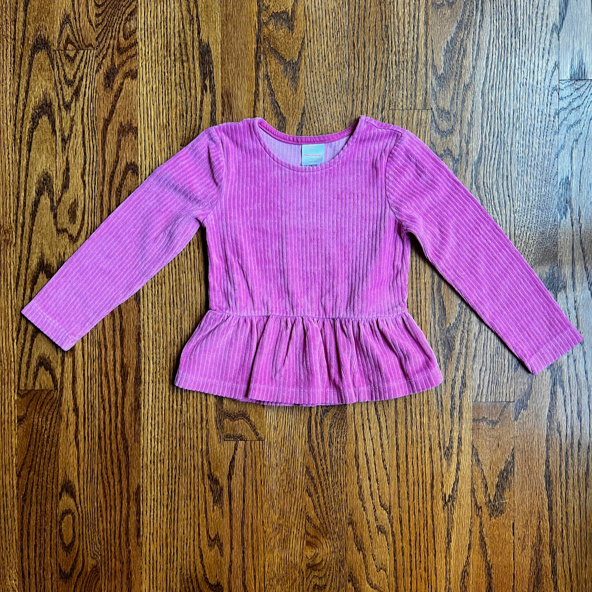 Seller #115 - Hanna Andersson Girls 4 / 100 cm Pink Ribbed Ruffle Hem Top, VGUC