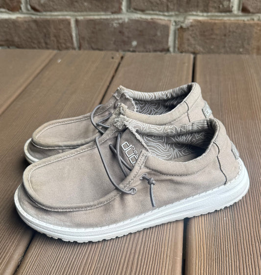 Seller #172 Hey Dude Boys Size 2-3