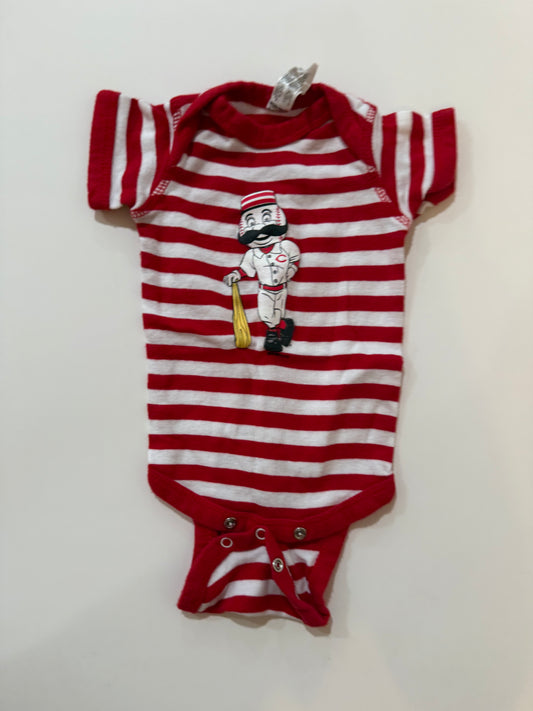 #50 • Cincinnati Red • Newborn • EUC
