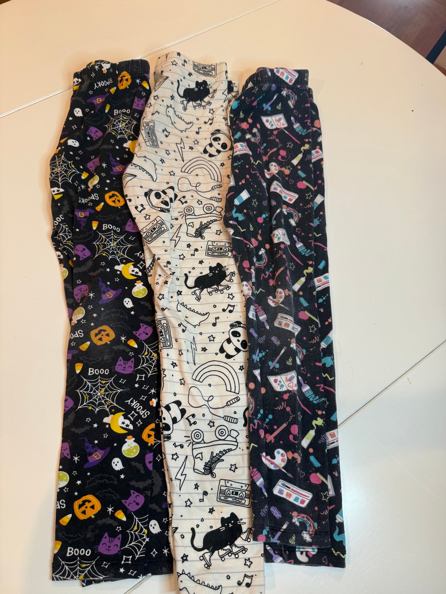 136 GUC leggings size 8 girls