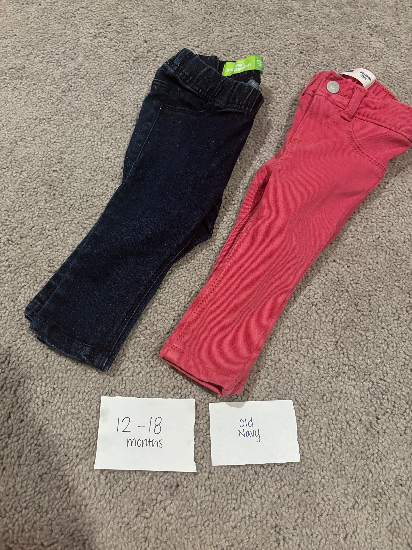 #138 - 12-18 Mo - VGUC Old Navy - 2 Pair Jeans (Denim + Pink) - PU 45236