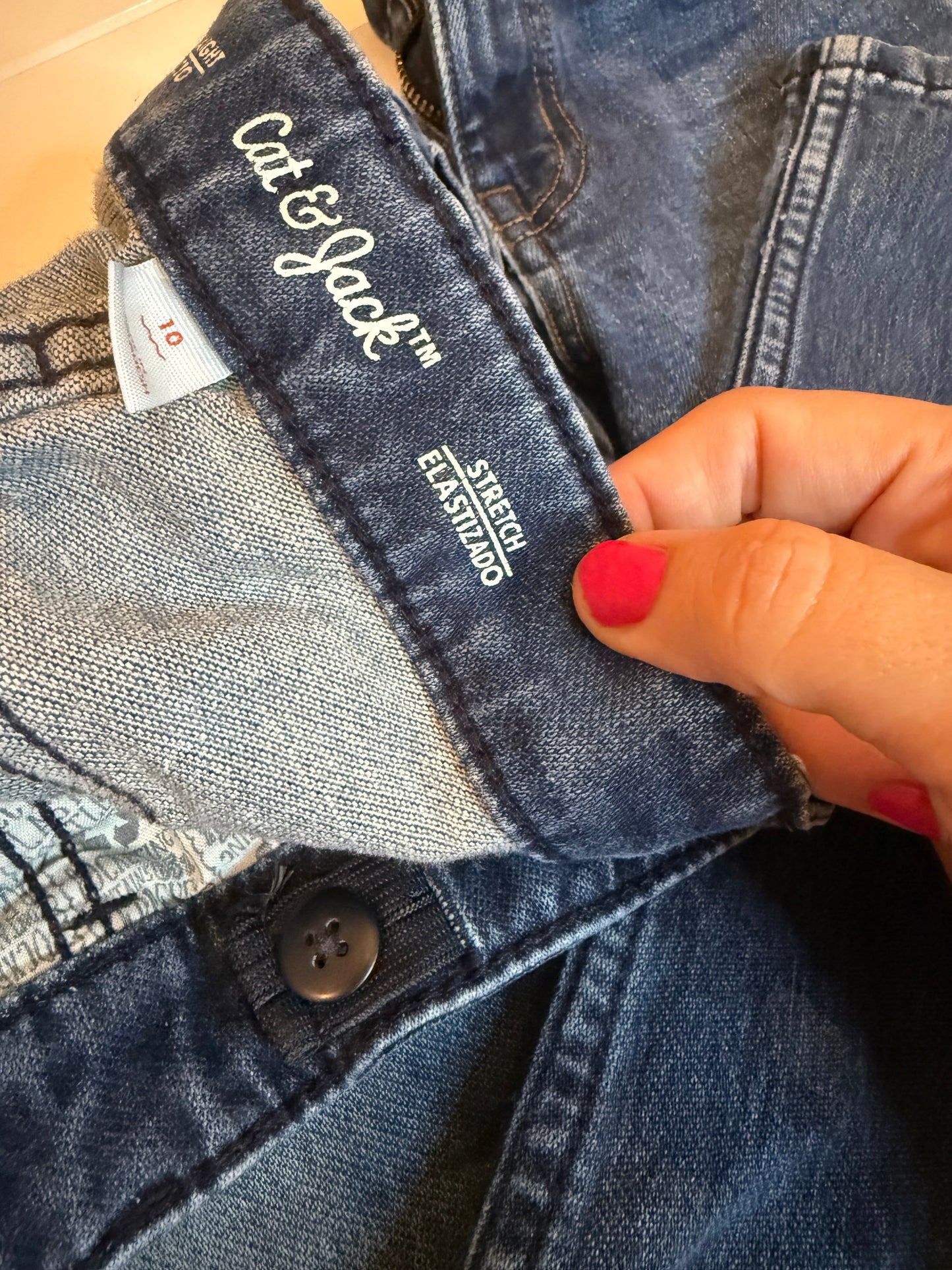 136 EUC cat & jack size 10 jeans