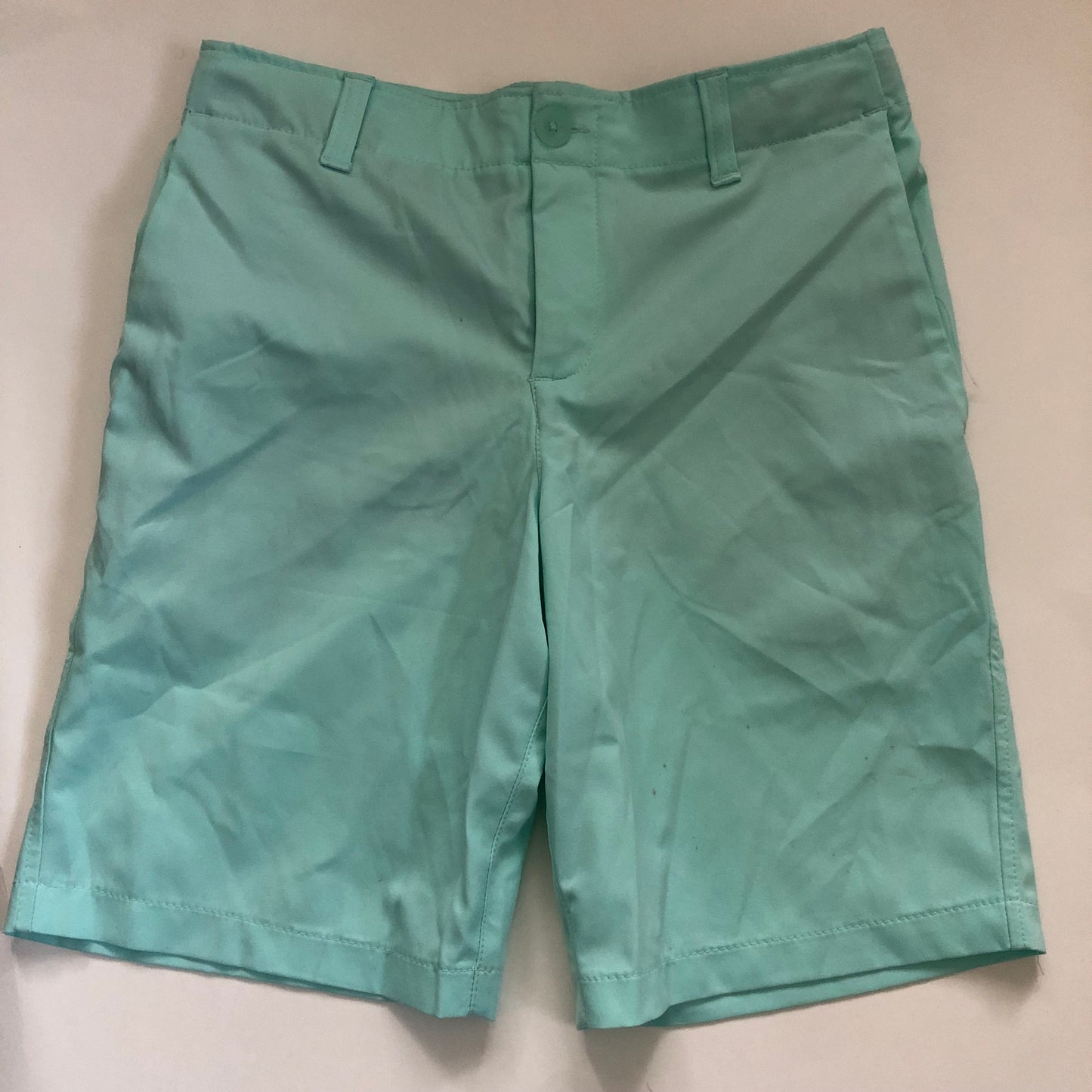 *Reduced* Size 12 Under Armour Golf Shorts- boy