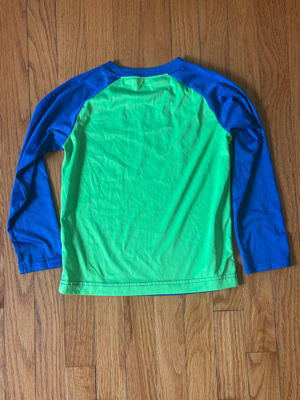#163 Nike Blue/Green Drifit Shirt - size 7 - VGUC