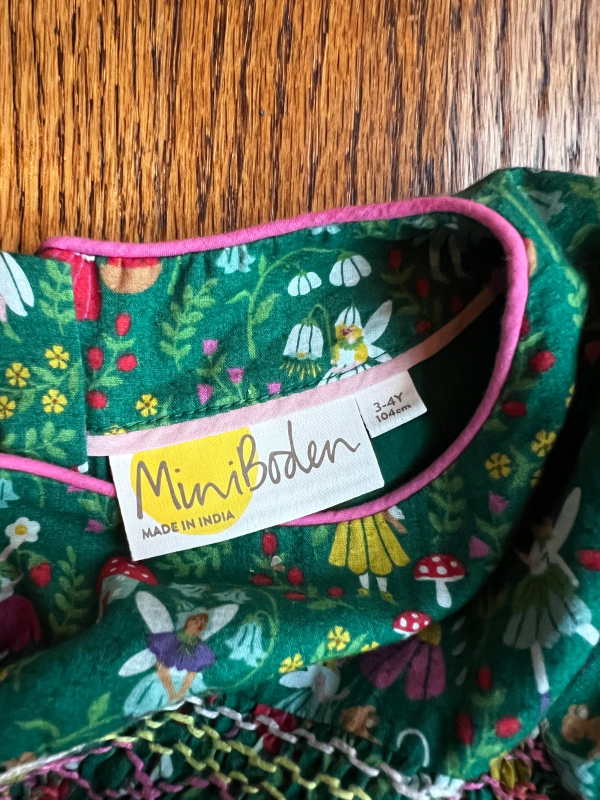 Seller #115 - Boden Girls 3-4Y Green Smocked Dress with Fairies & Mushrooms, VGUC