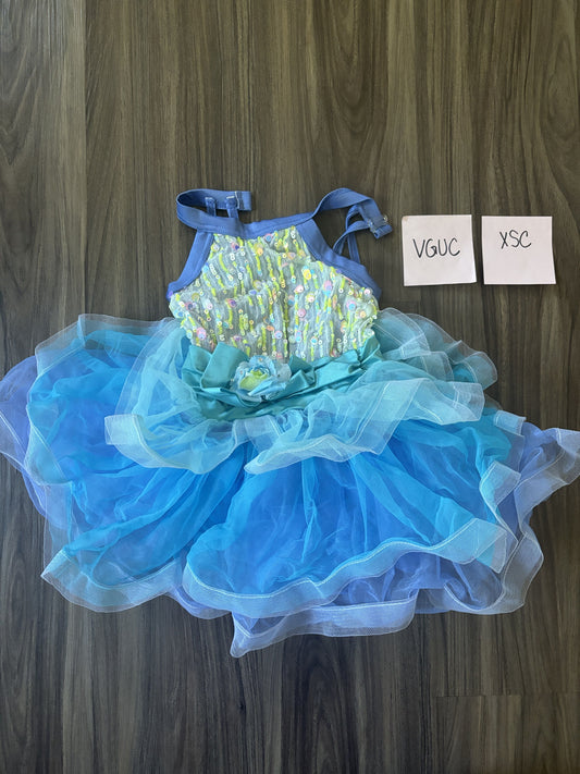 #138 - XSC VGUC Dance Outfit Blue (fits like 2T/3T)