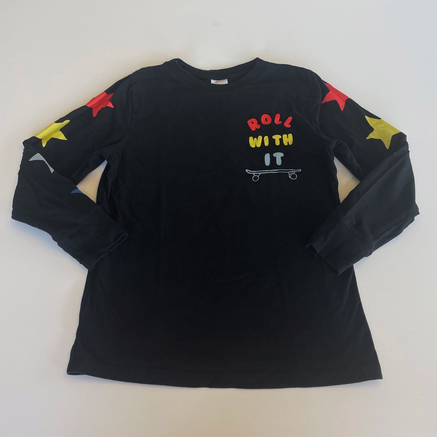 #118 | Size 130 / 8 | Hanna Andersson Boys Roll With It Skateboarding Long Sleeve Shirt