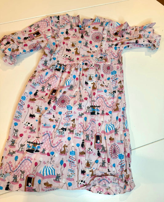 136 EUC - like new - size 7 whimsical dress