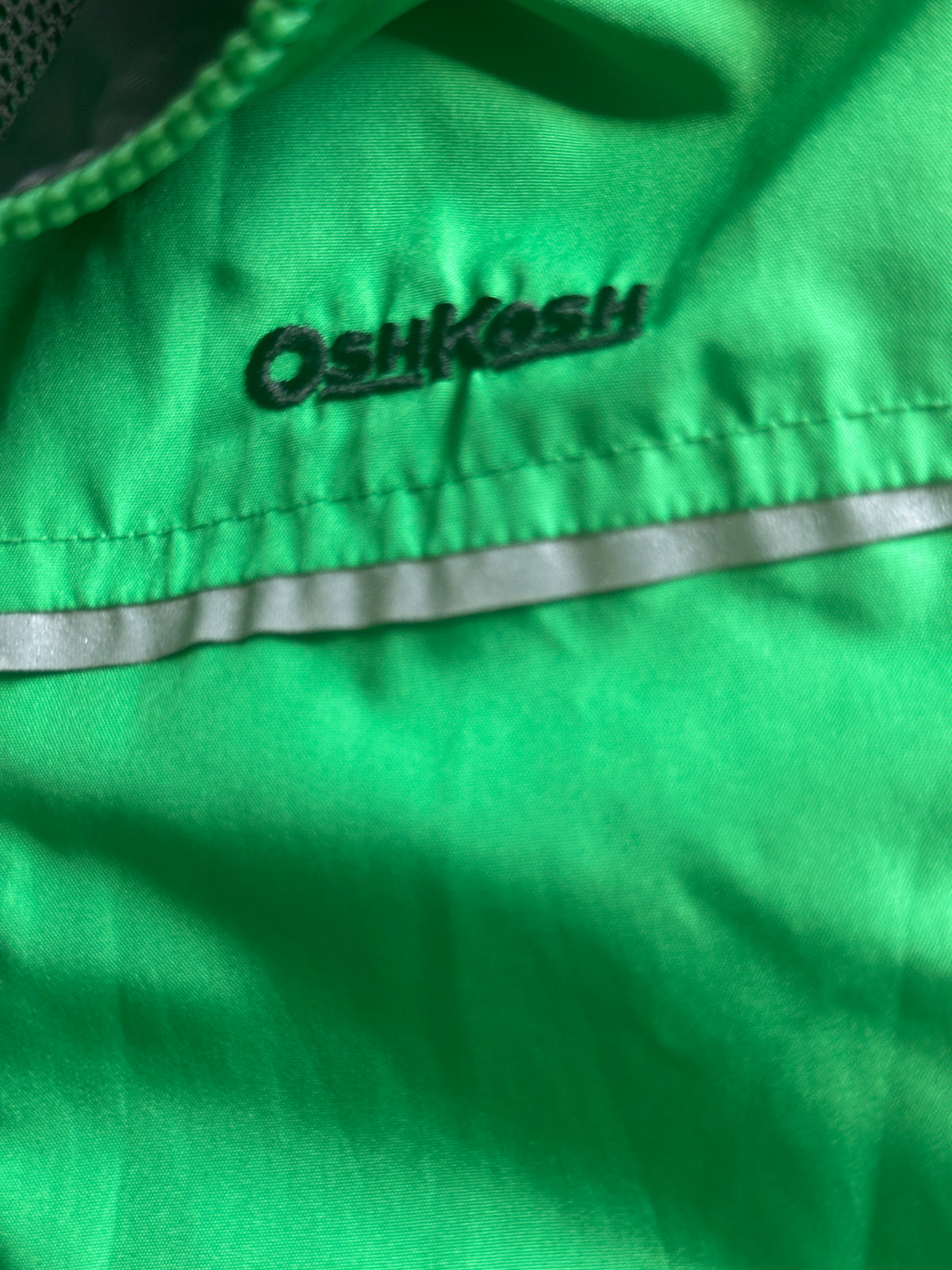 #163 OshKosh Green Windbreaker - size 7 - VGUC