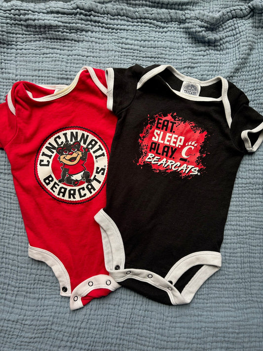 Seller 128 - Cincinnati Bearcats Onesie Bundle 6-9m