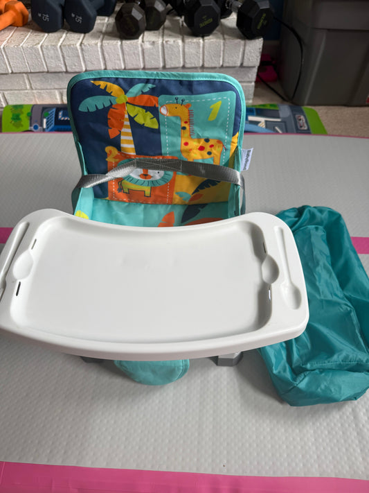 *REDUCED* 104 - Portable Booster Seat w/ Carrying Bag
