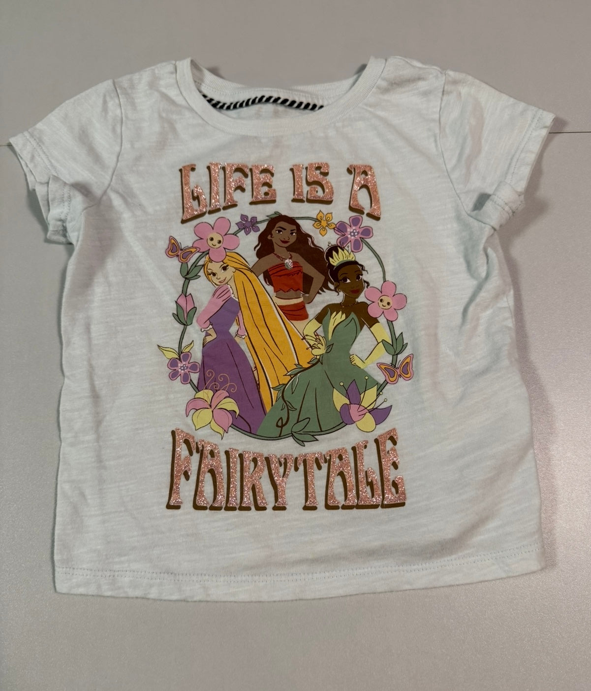 #155 3 piece girls Disney shirt bundle, size 4T