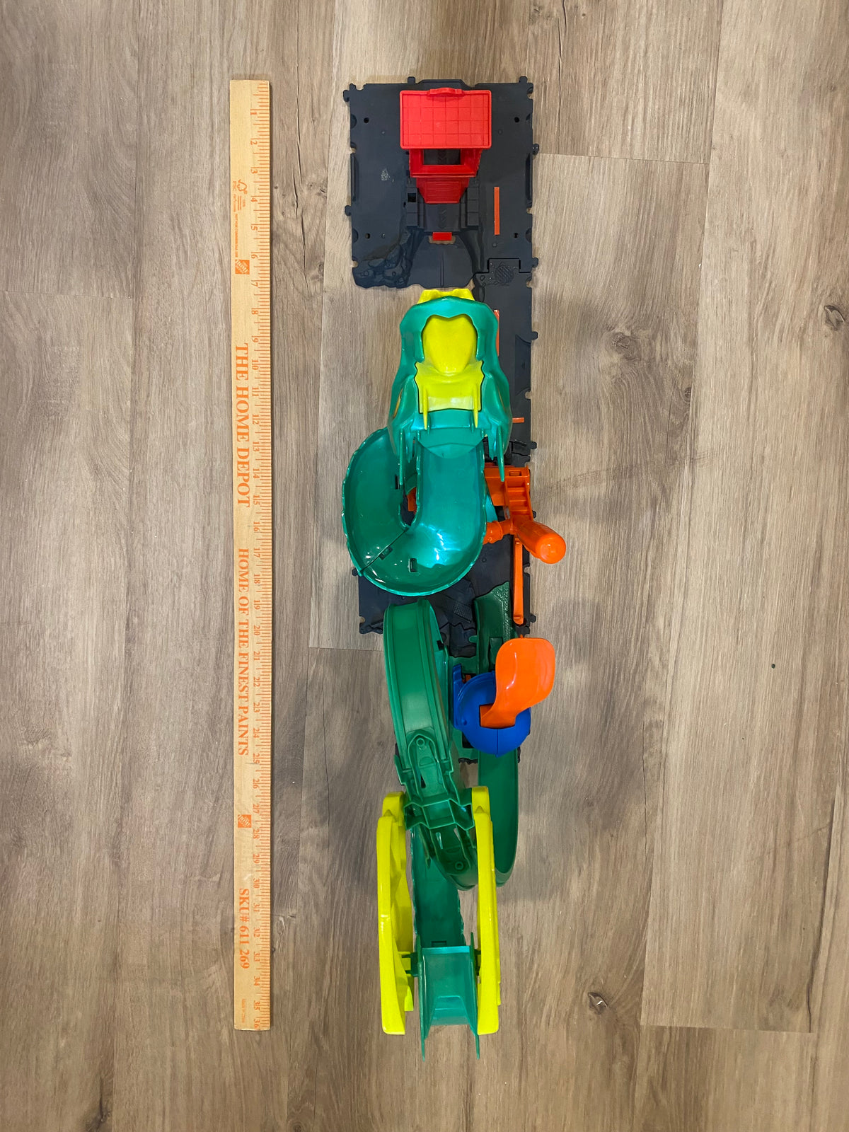 Seller 59 Hot Wheels dragon car launcher